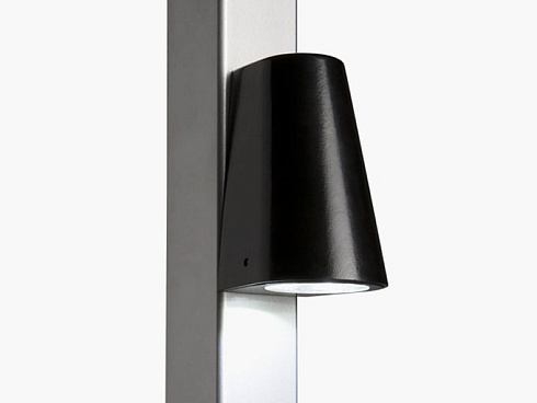 Заказать Элегантное LED-освещение Locinox (Бельгия) TRICONE для ворот, цвета zilver и 9005 (черный) в Миллерово